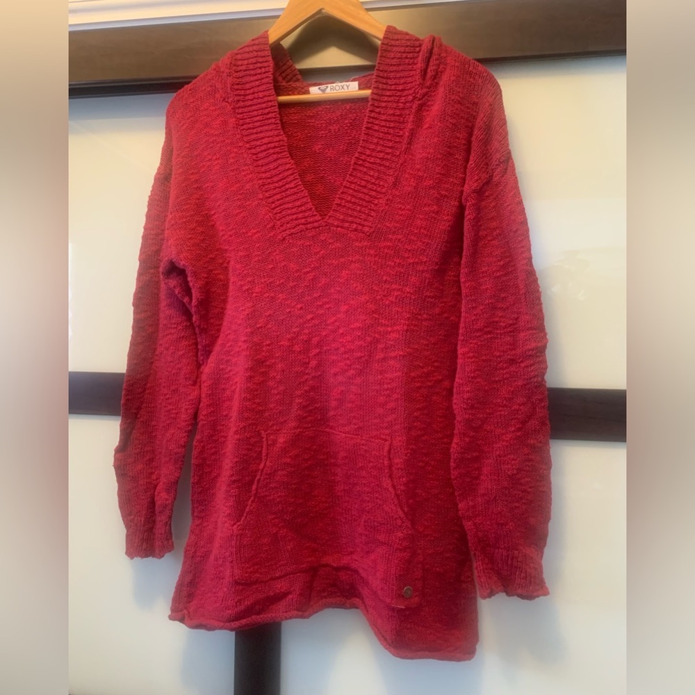 Roxy hooded pull over